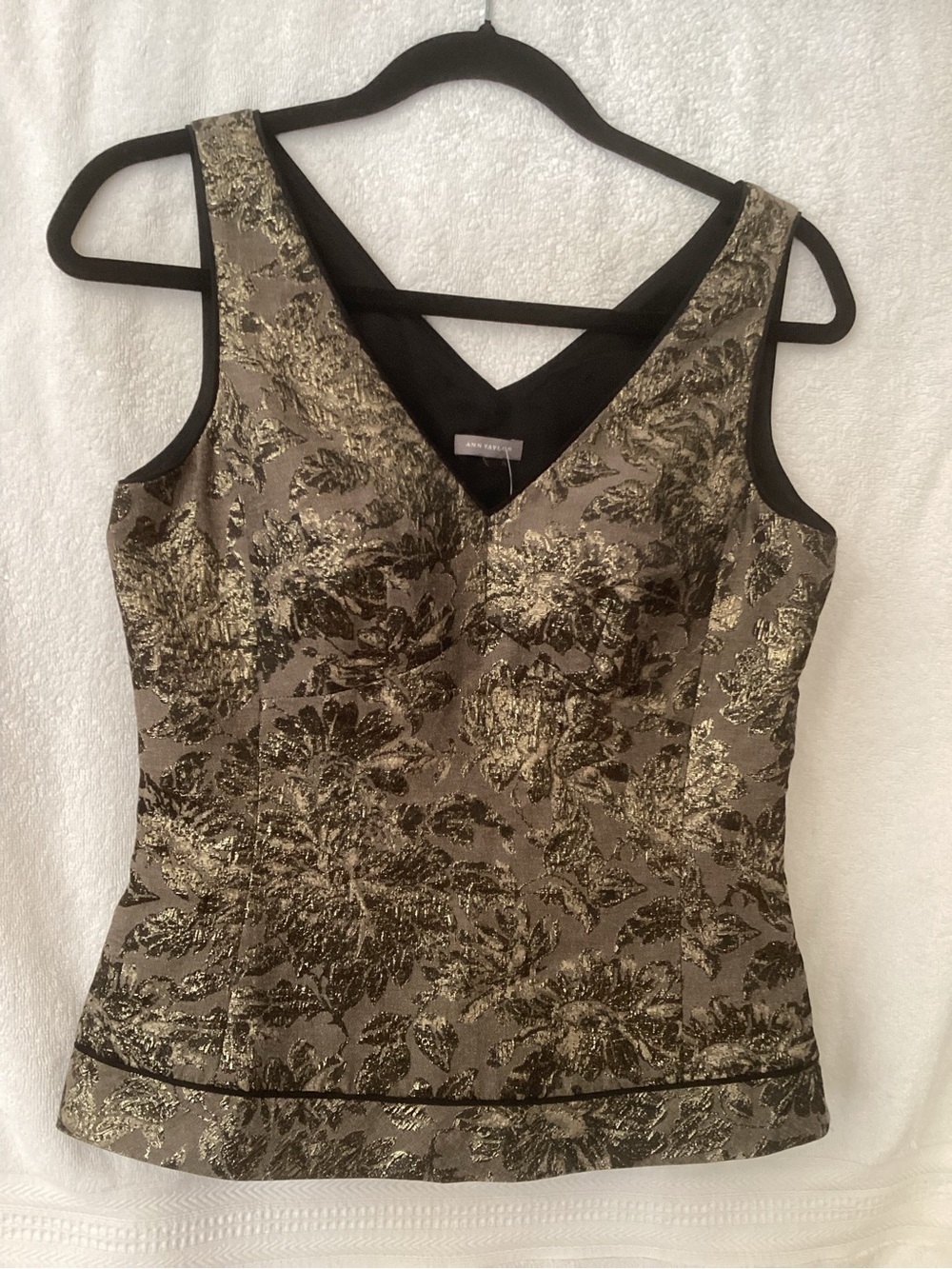 Ann Taylor Gold and Black Floral V-Neck Tank